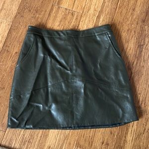 Faux-leather miniskirt, olive green